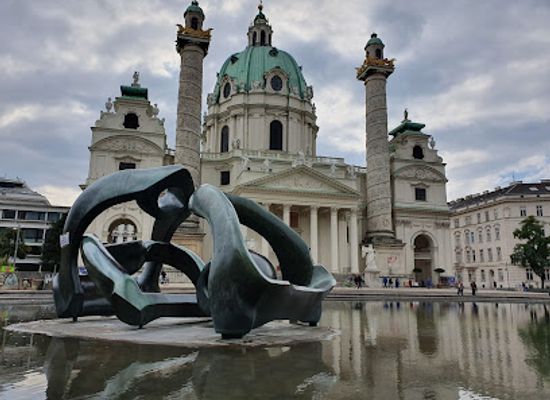 austria/vienna/landmark/hill-arches-1973