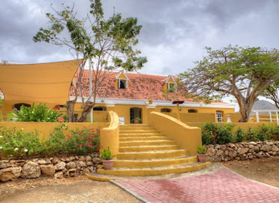 curacao/brievengat/landmark/manor-knip