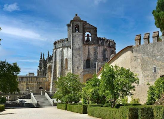 portugal/tomar/landmark/tomar-city-hall