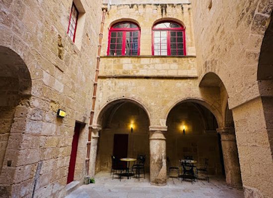 malta/south-eastern-region/landmark/inquisitor-s-palace