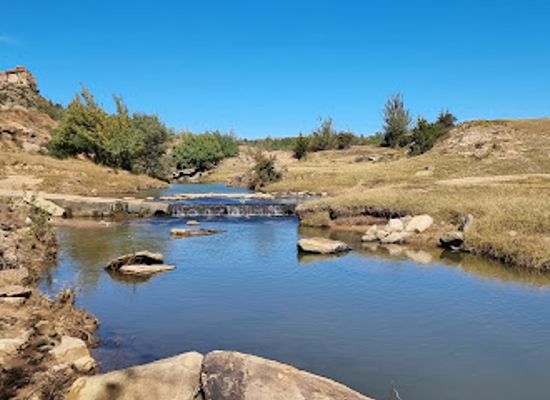 lesotho/butha-buthe/landmark/leribe-dinosaur-footprints