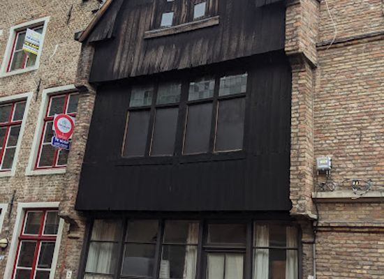 belgium/west-flanders/landmark/medieval-wooden-facade-15th-century