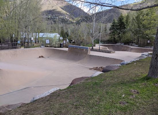 colorado/aspen/landmark/aspen-skate-park