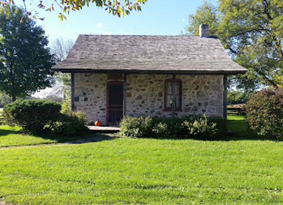 wisconsin/northwoods/landmark/ozaukee-county-pioneer-village