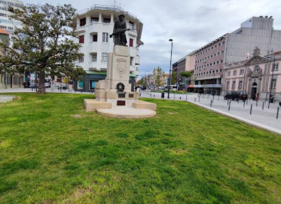 portugal/aveiro/landmark/monumento-aos-mortos-da-grande-guerra