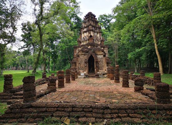 thailand/sukhothai/landmark/wat-chao-chan