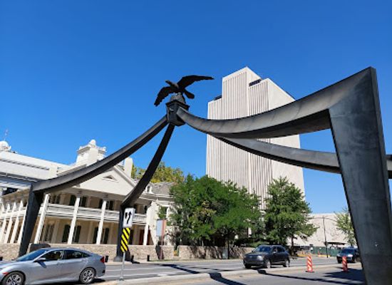 utah/salt-lake-city/downtown-salt-lake-city/landmark/eagle-gate-monument