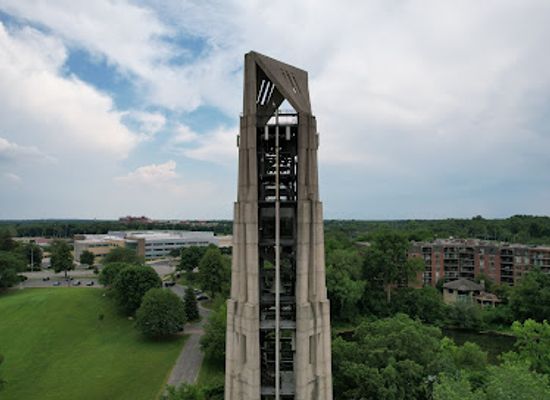 illinois/naperville/landmark/millennium-carillon