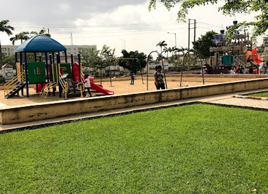 nigeria/lagos/ikeja/landmark/ndubuisi-kanu-park