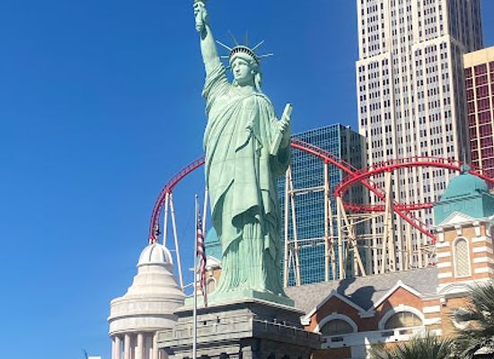 nevada/las-vegas/landmark/replica-statue-of-liberty