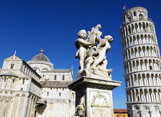 italy/pisa/landmark/fontana-dei-putti