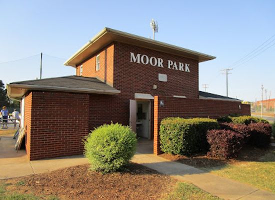 north-carolina/mooresville/landmark/moor-field-baseball-park