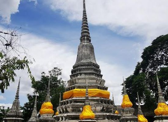 thailand/chao-phraya-river-basin/landmark/wat-sao-thong-thong