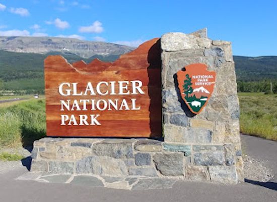 montana/columbia-falls/landmark/glacier-park-collection-by-pursuit