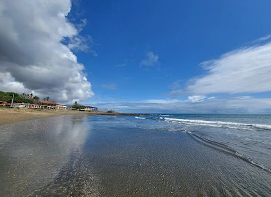 panama/pedasi/landmark/playa-el-uverito