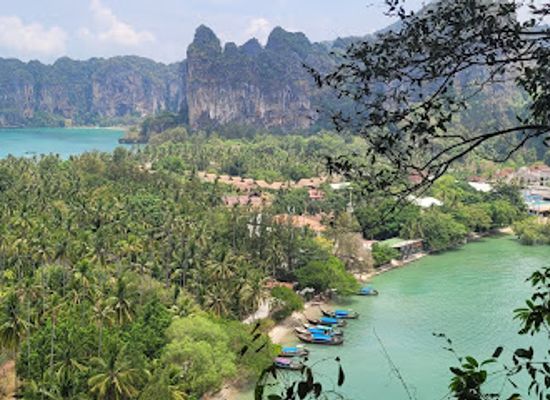 thailand/krabi/landmark/east-railay-viewpoint