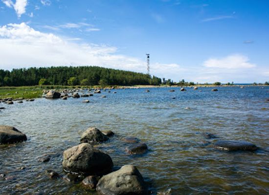 estonia/laane-viru-county/landmark/ehalkivi