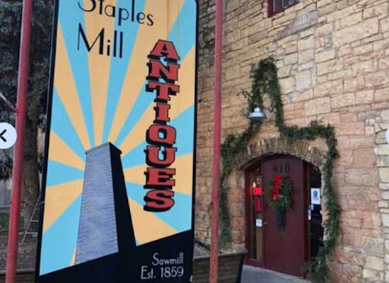 minnesota/stillwater/landmark/staples-mill-antiques