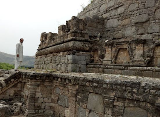 pakistan/gandhara/landmark/dharmarajika-stupa-and-monastery