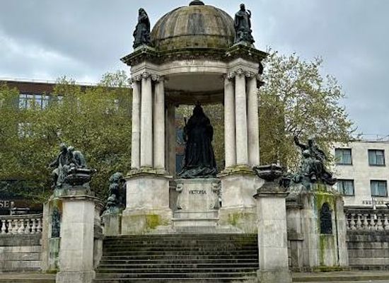 united-kingdom/liverpool/attraction/derby-square-2