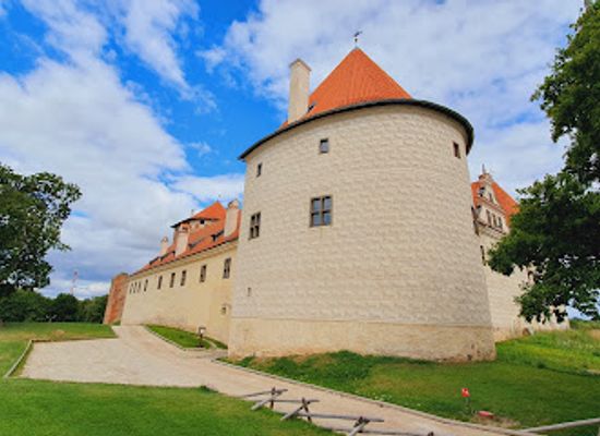 latvia/latgale-upland/landmark/bauska-castle-museum