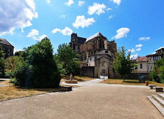france/limousin/landmark/souterrain-de-la-regle