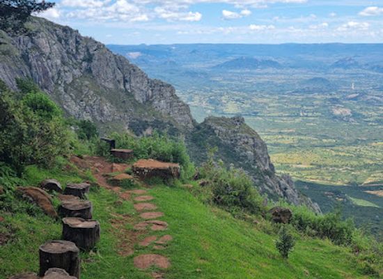 zimbabwe/eastern-highlands/landmark/worlds-view