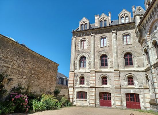 france/angers/landmark/palais-episcopal