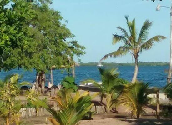 belize/stann-creek-district/landmark/champagne-island