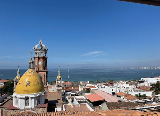 mexico/puerto-vallarta/zona-romantica/landmark/gringo-gulch