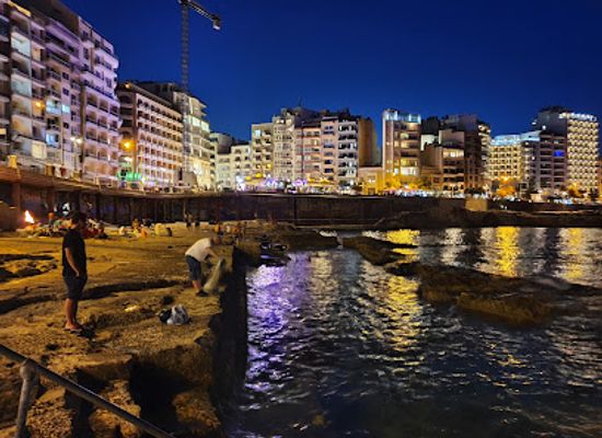 malta/sliema/landmark/qui-si-sana-beach