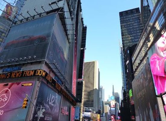 new-york/new-york-metropolitan-area/landmark/broadway-w-42nd-st