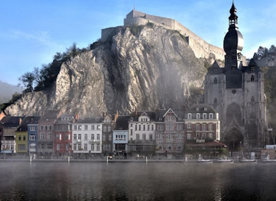 belgium/dinant/landmark/tourism-office-dinant