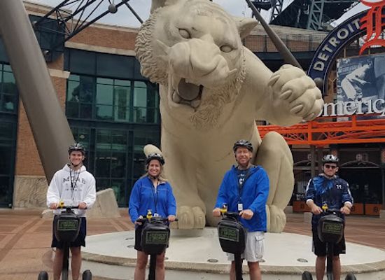 michigan/detroit/eastern-market/landmark/detroit-segway-tours-rides