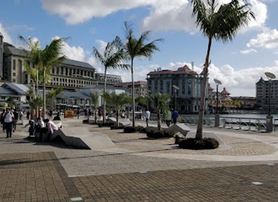 mauritius/port-louis/landmark/umbrella-square