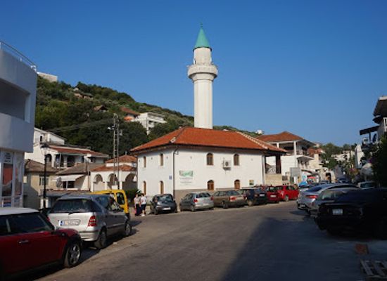 montenegro/ulcinj/landmark/ali-pasha-mosque