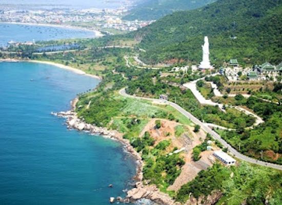 vietnam/da-nang/son-tra-district/landmark/nha-vong-canh