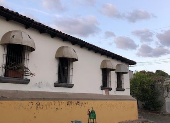 el-salvador/suchitoto/landmark/la-casa-del-escultor-en-suchitoto