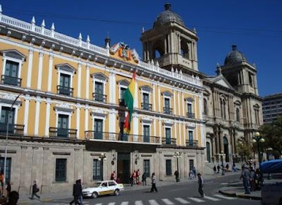 bolivia/la-paz/landmark/government-palace