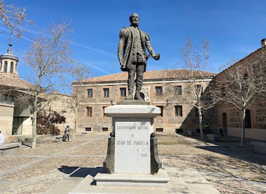 spain/toledo/jewish-quarter/landmark/monumento-a-juan-de-padilla
