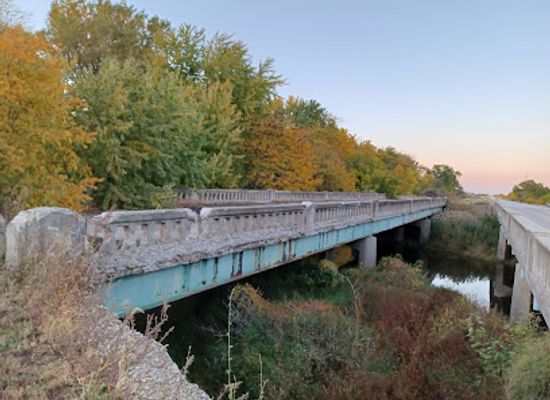 illinois/northern-illinois/landmark/historic-route-66-old-bridge
