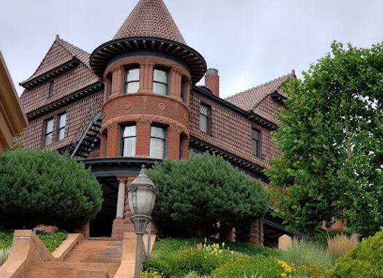 utah/salt-lake-city/landmark/mccune-mansion