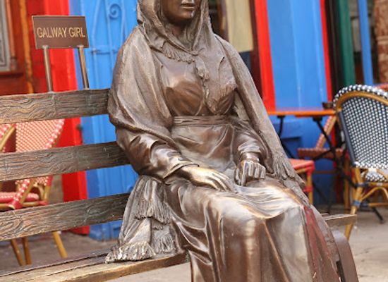 ireland/county-galway/landmark/galway-girl-statue