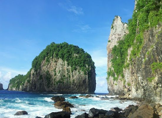 american-samoa/tutuila/landmark/vai-ava-strait-national-natural-landmark