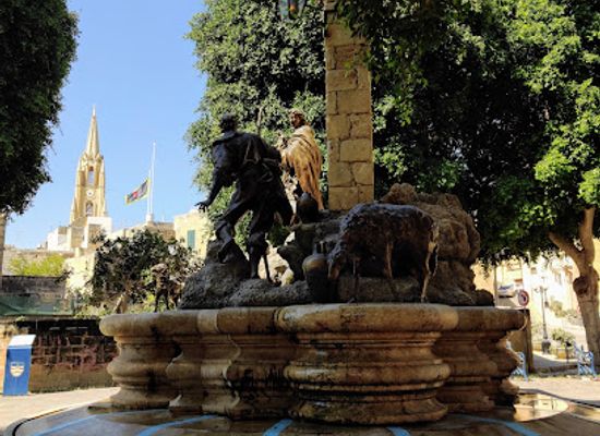 malta/xaghra/landmark/apparition-square