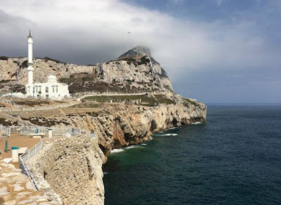 gibraltar/queensway-quay/landmark/europa-point-lighthouse