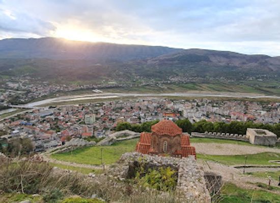 albania/berat/landmark/sunset-spot