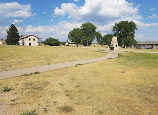 wyoming/red-desert/landmark/fort-laramie-national-historic-site