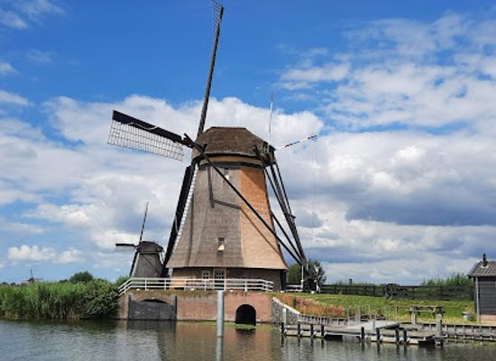 netherlands/kinderdijk/landmark/unesco-werelderfgoed-kinderdijk