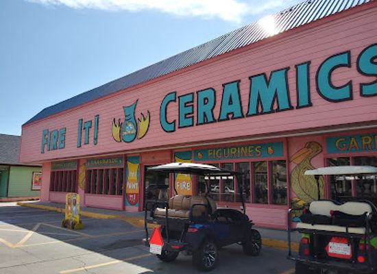 texas/port-aransas/landmark/fire-it-ceramics